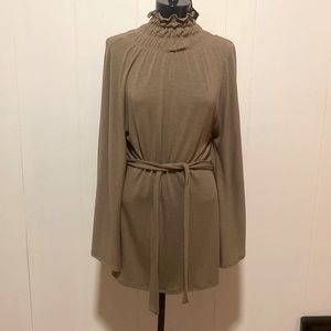Sweater with tie waist, size XL, new with tags